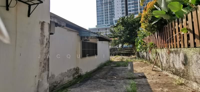 Bungalow for Sale in Kampung Stulang (Johor Bahru) - Jacqueline Lee - Exterior - PropertyGuru.com.my