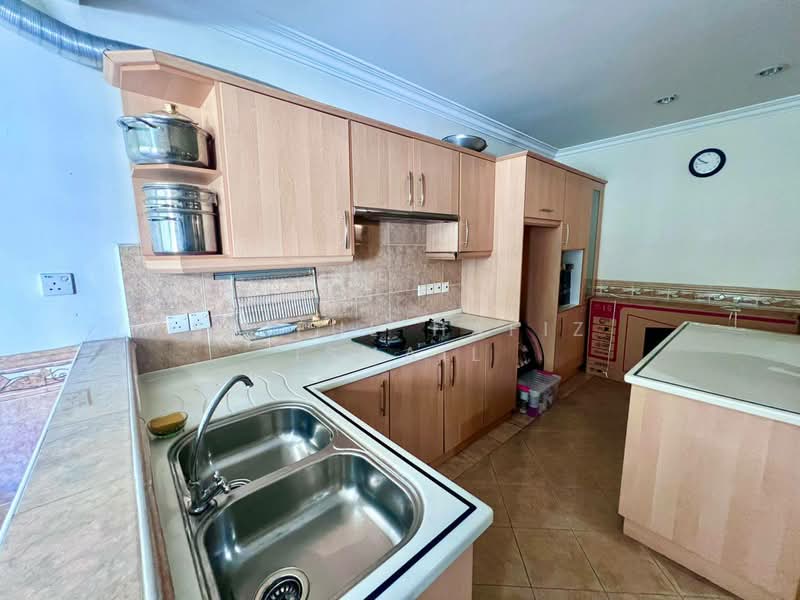 2-storey Terraced House for Sale in Petaling Jaya (Selangor) - Saiful Hafiz Ismail - Kitchen - PropertyGuru.com.my