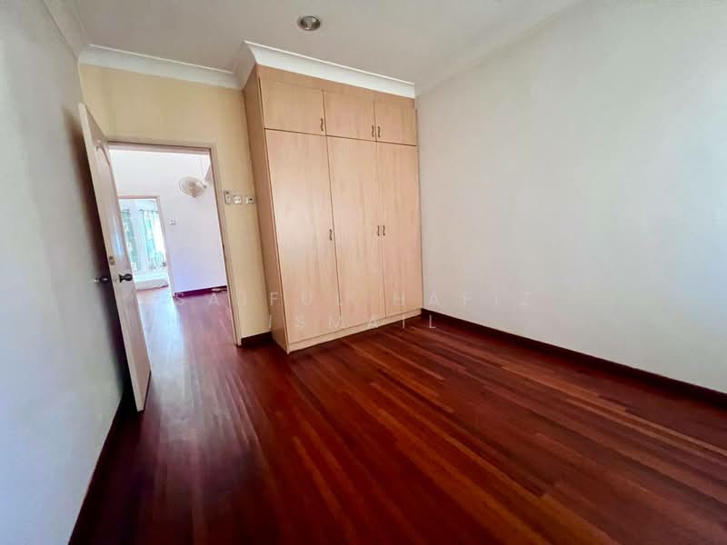 2-storey Terraced House for Sale in Petaling Jaya (Selangor) - Saiful Hafiz Ismail - Bedroom - PropertyGuru.com.my