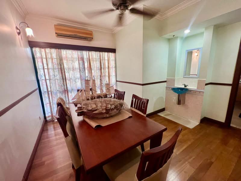 2-storey Terraced House for Sale in Petaling Jaya (Selangor) - Saiful Hafiz Ismail - Dining Room - PropertyGuru.com.my