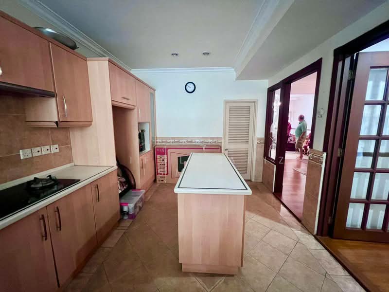 2-storey Terraced House for Sale in Petaling Jaya (Selangor) - Saiful Hafiz Ismail - Kitchen - PropertyGuru.com.my