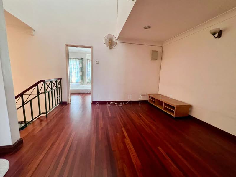 2-storey Terraced House for Sale in Petaling Jaya (Selangor) - Saiful Hafiz Ismail - Living Room - PropertyGuru.com.my