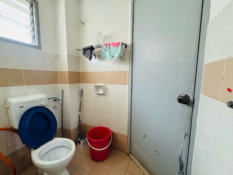Seri Pristana untuk Untuk Dijual - RM 415,000, Apr 2026 - Bathroom - PropertyGuru.com.my