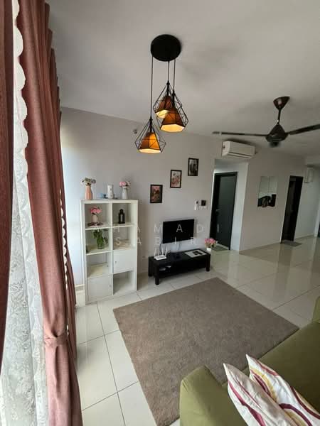Apartment for Sale at Gamuda Gardens @ Sungai Buloh - Ahamadi Sabir - Living Room - PropertyGuru.com.my