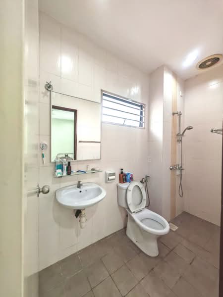 Laman Residen Kipark Sri Utara untuk Untuk Dijual - RM 1,550,000, Apr 2026 - Bathroom - PropertyGuru.com.my