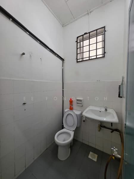 Megah Ria Megahs Rias untuk Untuk Dijual - RM 478,000, Apr 2026 - Bathroom - PropertyGuru.com.my