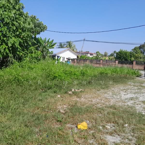 Kampung Paya Jaras Dalam untuk Untuk Dijual - RM 1,000,000, Apr 2026 - Exterior - PropertyGuru.com.my