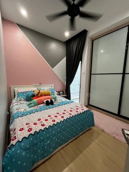 Townhouse for Sale in Cybersouth (Dengkil) - Elvis Ho - Bedroom - PropertyGuru.com.my