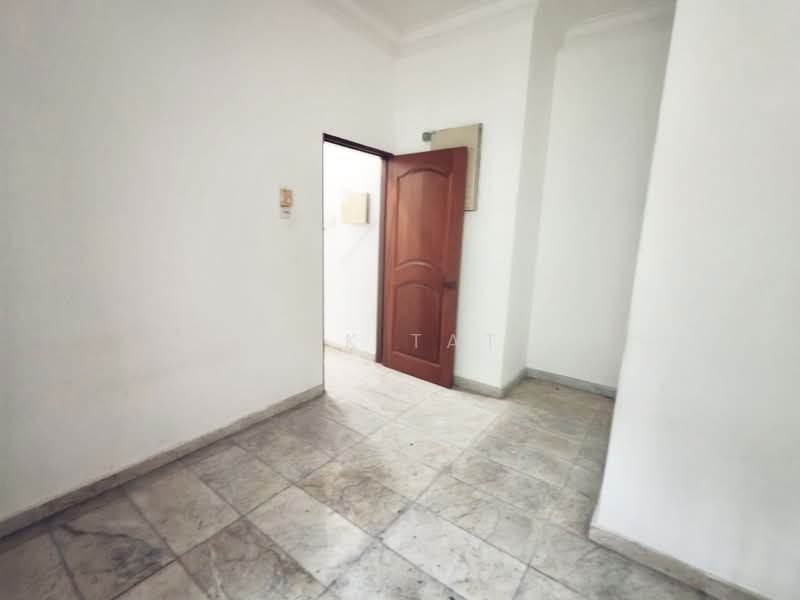 Bungalow for Sale in Kampung Mohd Amin (Johor Bahru) - Yik Tat - Interior - PropertyGuru.com.my