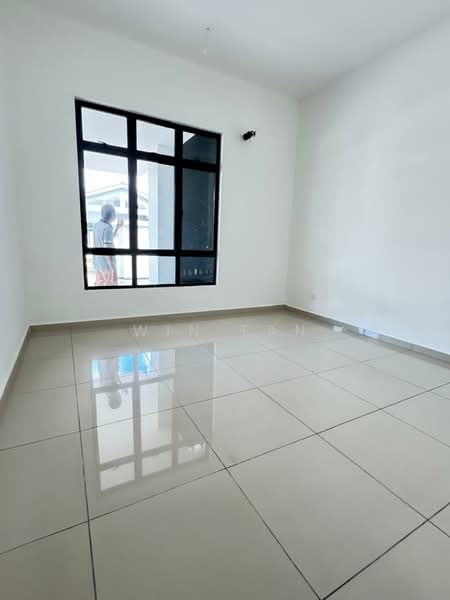 Semi-Detached House for Sale in Bandar Putra (Kulai) - Win Tan - Interior - PropertyGuru.com.my