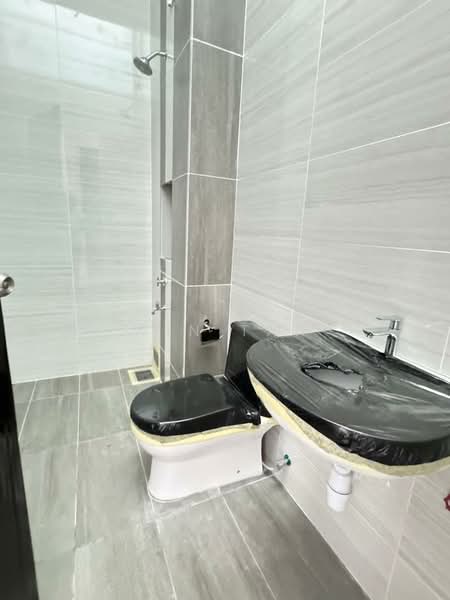 Semi-Detached House for Sale in Bandar Putra (Kulai) - Win Tan - PropertyGuru.com.my