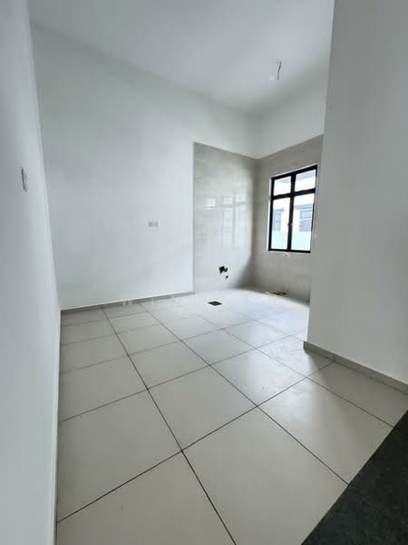 Semi-Detached House for Sale in Bandar Putra (Kulai) - Win Tan - Interior - PropertyGuru.com.my
