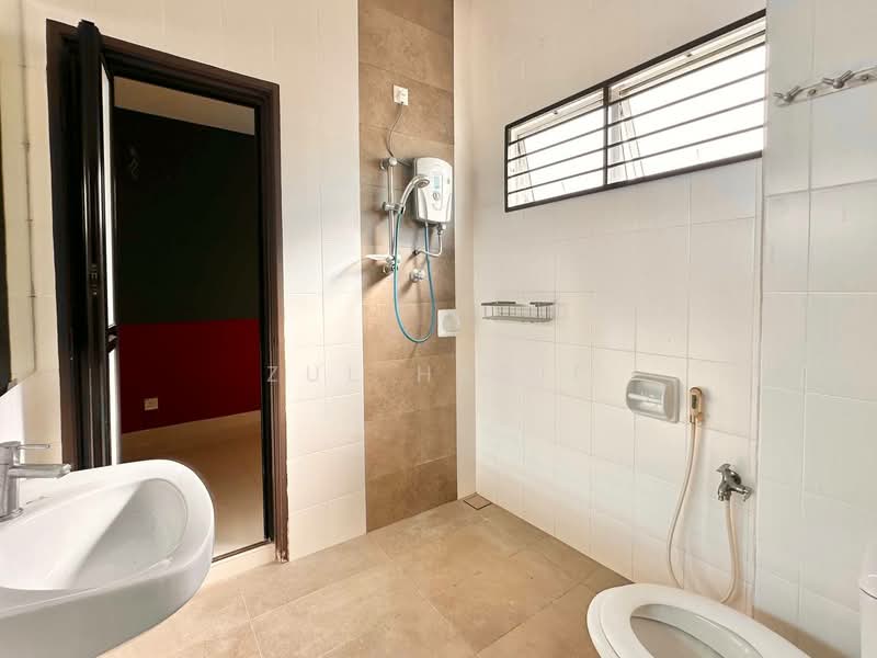 Riana Ukay untuk Untuk Dijual - RM 850,000, Apr 2026 - Bathroom - PropertyGuru.com.my