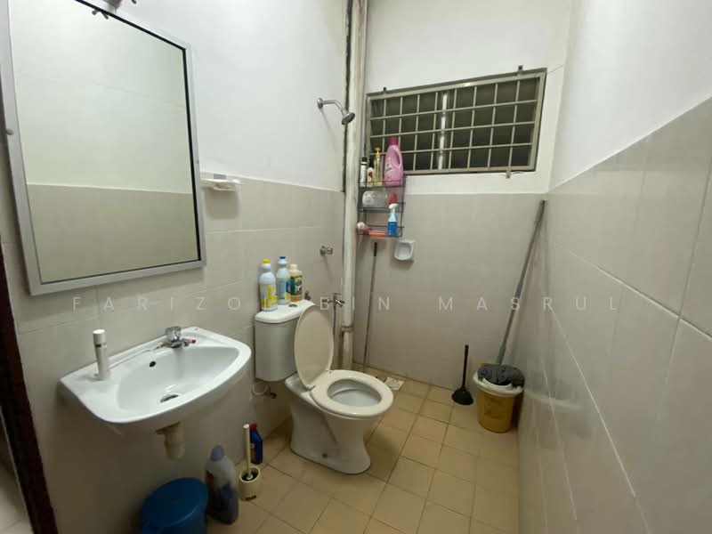 2-storey Terraced House for Sale in Puchong (Selangor) - Farizol Bin Masrul - Bathroom - PropertyGuru.com.my
