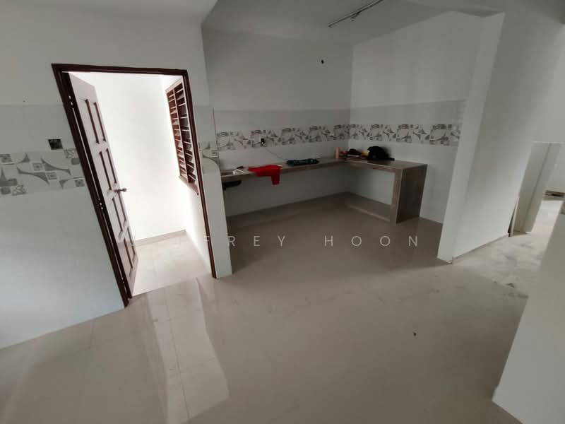 2-storey Terraced House for Rent in Usj 4 (Subang Jaya) - Jeffrey Hoon - Kitchen - PropertyGuru.com.my