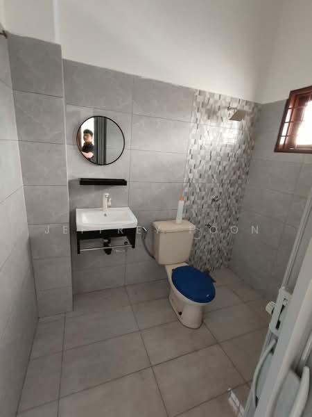 2-storey Terraced House for Rent in Usj 4 (Subang Jaya) - Jeffrey Hoon - Bathroom - PropertyGuru.com.my