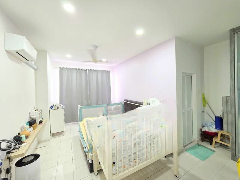 Seksyen 23 untuk Untuk Dijual - RM 675,000, Apr 2026 - Bedroom - PropertyGuru.com.my