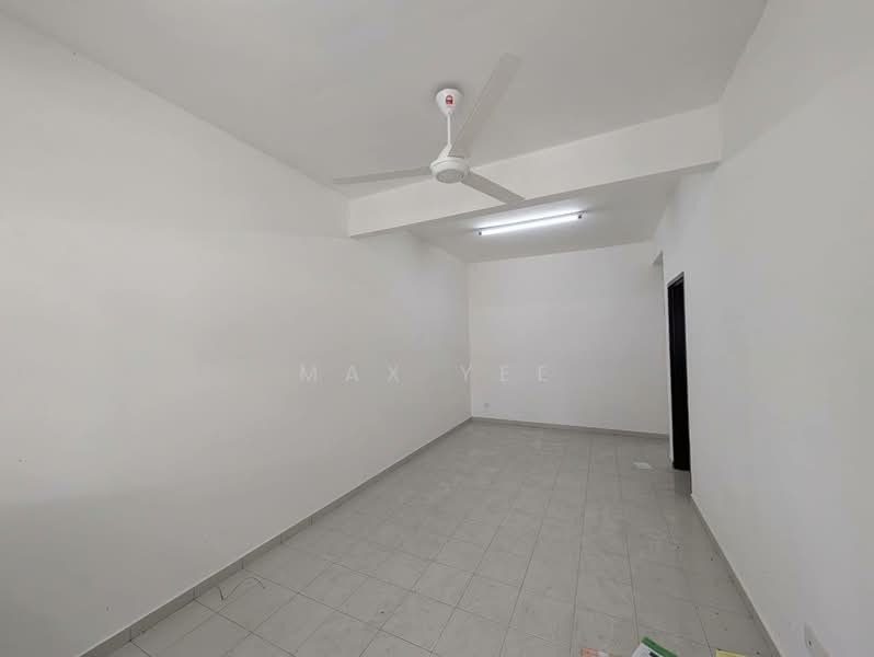 Townhouse for Rent in Kelapa Sawit (Kulai) - Max Yee - Interior - PropertyGuru.com.my
