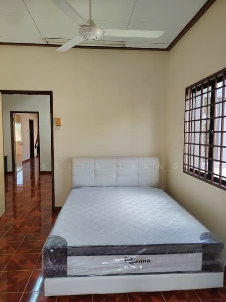 2-storey Terraced House for Rent in Permas Jaya (Johor) - Seiya Liang - Bedroom - PropertyGuru.com.my