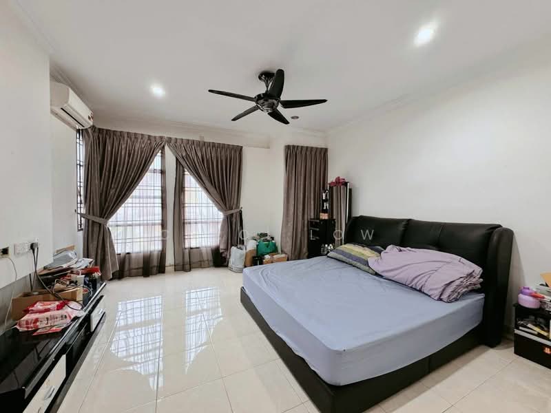 2-storey Terraced House for Sale in Taman Austin Perdana (Tebrau) - Carol Low - Bedroom - PropertyGuru.com.my