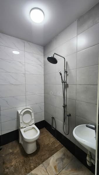 Shop for Rent in Taman Merak (Simpang Ampat) - CC Ooi - Bathroom - PropertyGuru.com.my