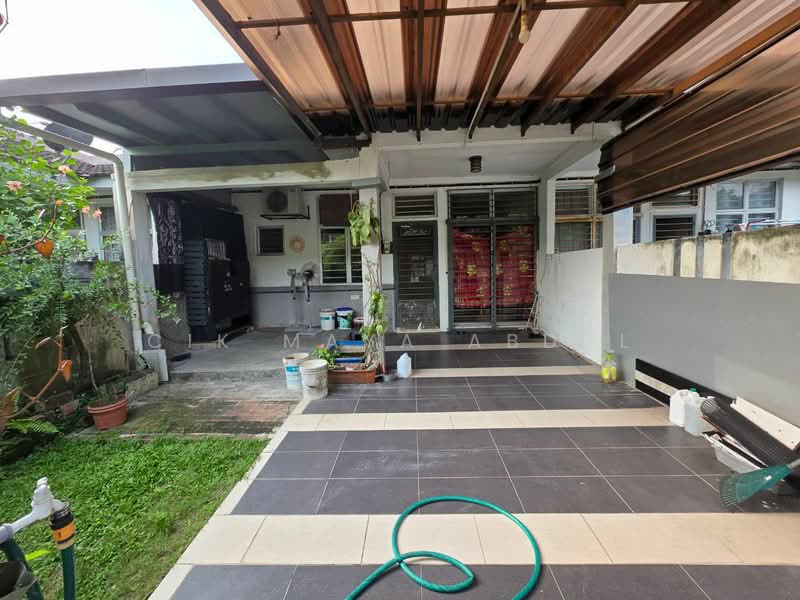 Terraced House for Sale in Jenjarom (Selangor) - Cik Maya Abdul - Exterior - PropertyGuru.com.my