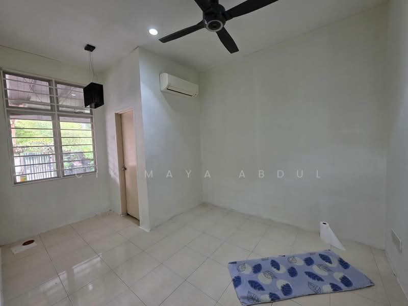 Terraced House for Sale in Jenjarom (Selangor) - Cik Maya Abdul - Interior - PropertyGuru.com.my