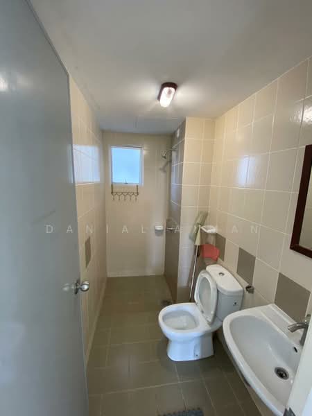 Apartment for Rent at Seri Baiduri - Danial Aiman - Bathroom - PropertyGuru.com.my