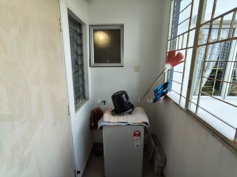 Apartment for Rent at Seri Baiduri - Danial Aiman - Balcony - PropertyGuru.com.my