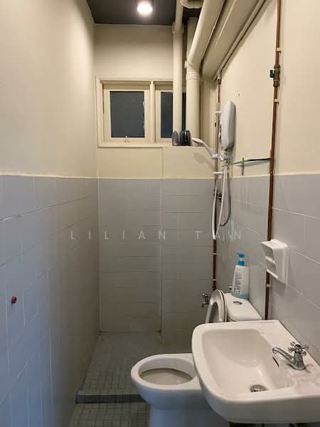 Condominium for Sale at Meadow Park 2 - Lilian Tan - Bathroom - PropertyGuru.com.my