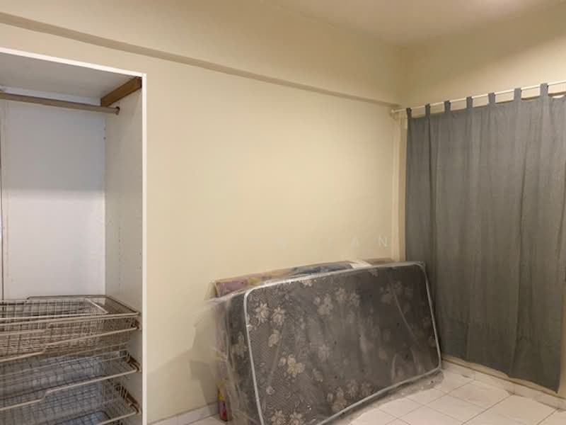 Condominium for Sale at Meadow Park 2 - Lilian Tan - Bedroom - PropertyGuru.com.my