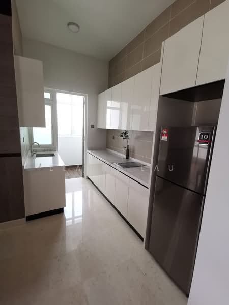 Service Residence for Rent at TriTower Residence @ Johor Bahru Sentral - Elaine Lau - Kitchen - PropertyGuru.com.my