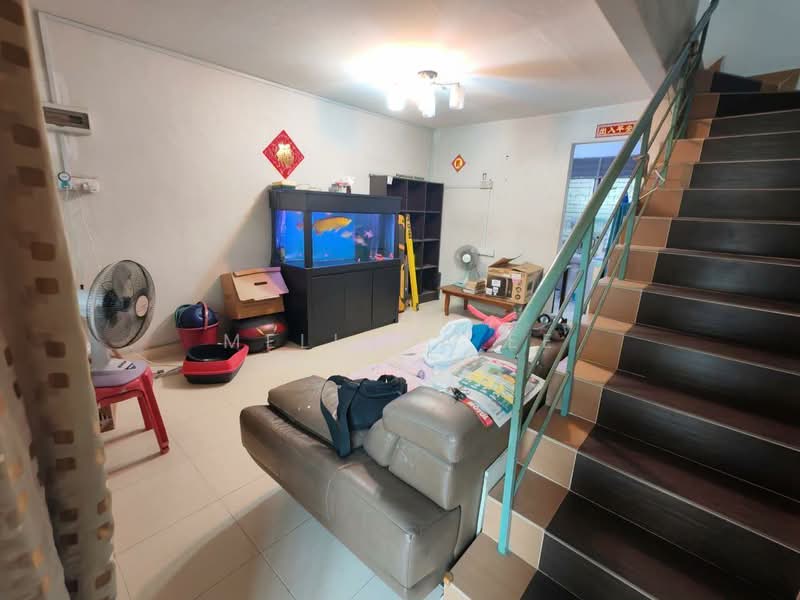 2-storey Terraced House for Sale in Taman Johor Jaya (Johor Bahru) - Melinda Ee - Living Room - PropertyGuru.com.my