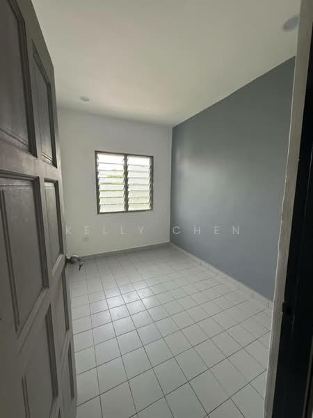 Rumah Pangsa Permas Jaya untuk Untuk Dijual - RM 218,000, Apr 2026 - Interior - PropertyGuru.com.my