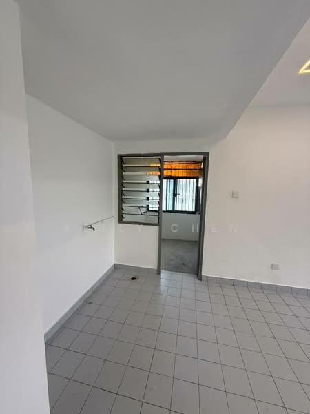 Rumah Pangsa Permas Jaya untuk Untuk Dijual - RM 218,000, Apr 2026 - Interior - PropertyGuru.com.my