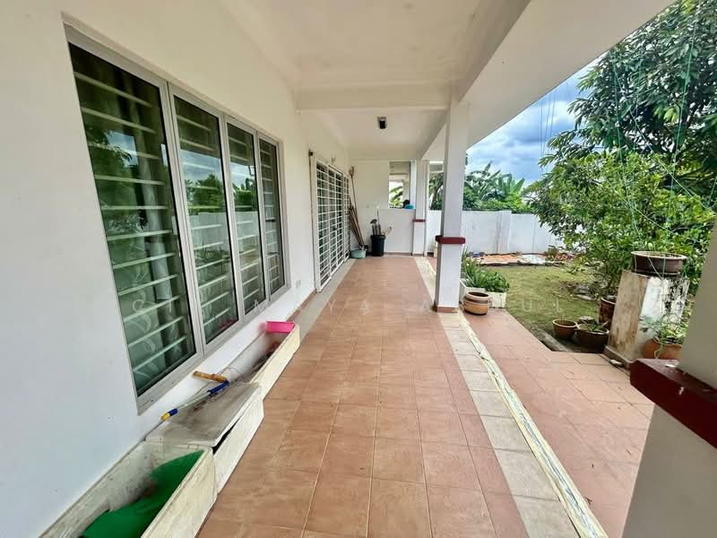 Semi-Detached House for Sale in Ampang (Selangor) - Cik Maya Abdul - Exterior - PropertyGuru.com.my