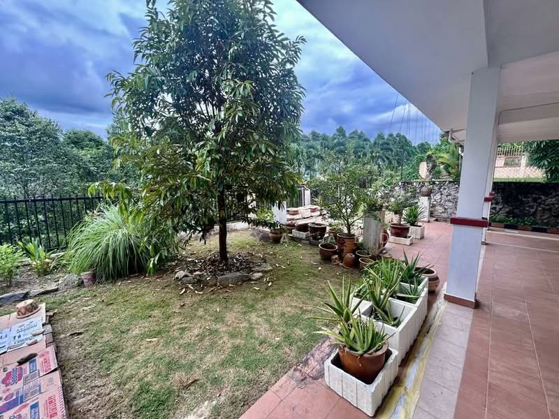 Semi-Detached House for Sale in Ampang (Selangor) - Cik Maya Abdul - Exterior - PropertyGuru.com.my