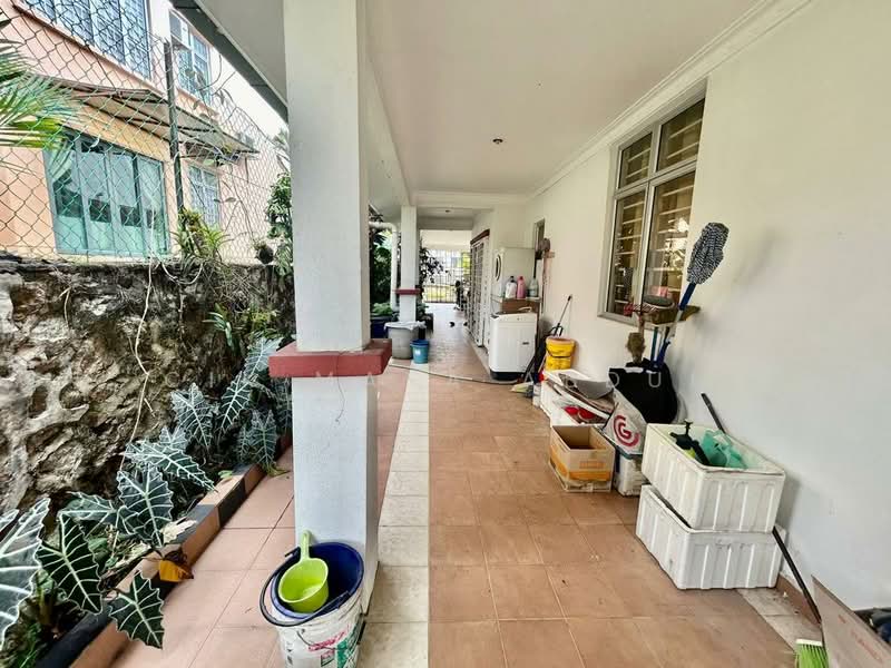 Semi-Detached House for Sale in Ampang (Selangor) - Cik Maya Abdul - Exterior - PropertyGuru.com.my