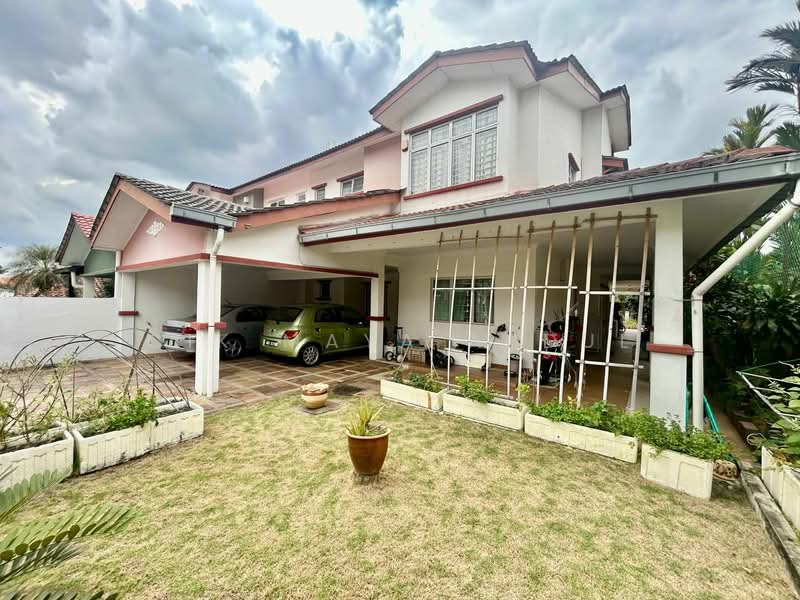 Semi-Detached House for Sale in Ampang (Selangor) - Cik Maya Abdul - Exterior - PropertyGuru.com.my