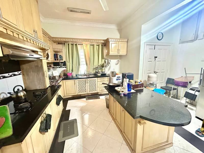 Semi-Detached House for Sale in Ampang (Selangor) - Cik Maya Abdul - Kitchen - PropertyGuru.com.my