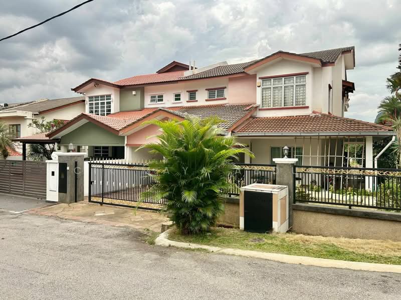 Semi-Detached House for Sale in Ampang (Selangor) - Cik Maya Abdul - Exterior - PropertyGuru.com.my