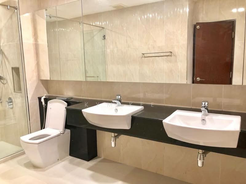 Service Residence for Sale at Paragon Residences @ Straits View - Kym Kee - Bathroom - PropertyGuru.com.my