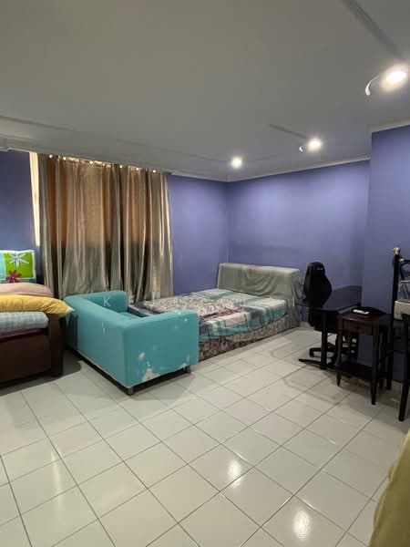 1.5-storey Terraced House for Sale in Bandar Sri Damansara (Selangor) - Kelly Lai - Bedroom - PropertyGuru.com.my