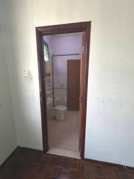 2-storey Terraced House for Sale in Taman Setia Indah (Tebrau) - Carol Low - Bathroom - PropertyGuru.com.my