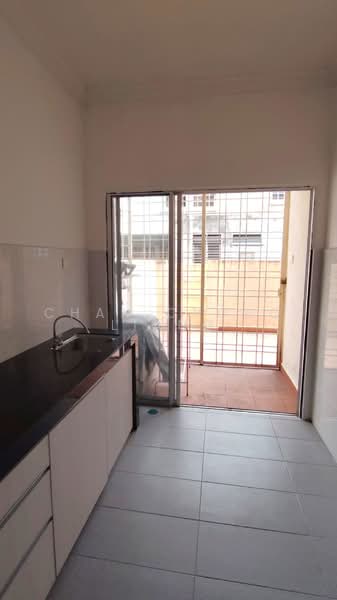 Rumah Teres 2 Tingkat untuk Dijual di Bandar Bukit Puchong (Puchong) - Chan Chong Liang - Kitchen - PropertyGuru.com.my