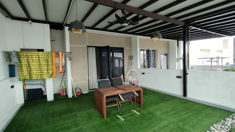 2-storey Terraced House for Sale in Bandar Sri Sendayan (Negeri Sembilan) - Connie Chong - Balcony - PropertyGuru.com.my