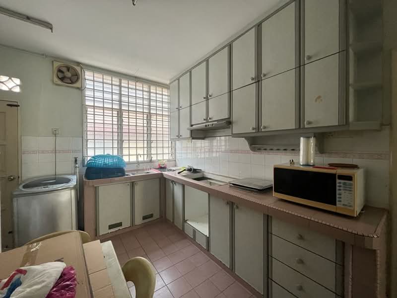 2-storey Terraced House for Rent in Bukit Baru (Melaka) - Woon . - Kitchen - PropertyGuru.com.my