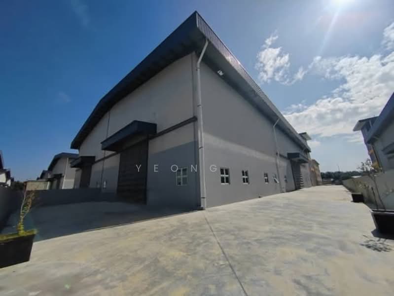 Semi-D Factory for Rent in Meru (Klang) - Yeong . - Exterior - PropertyGuru.com.my