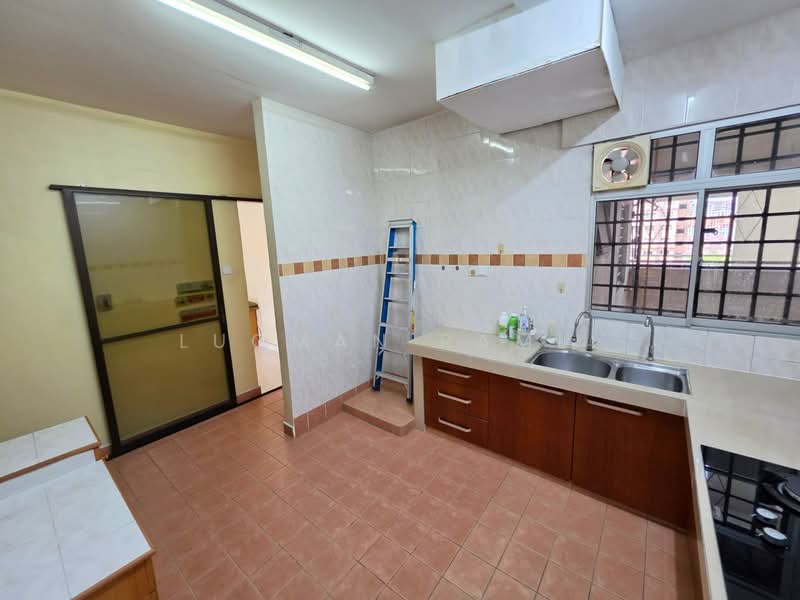 Condominium for Sale at Vista Amani - Luqman Ramli - Kitchen - PropertyGuru.com.my