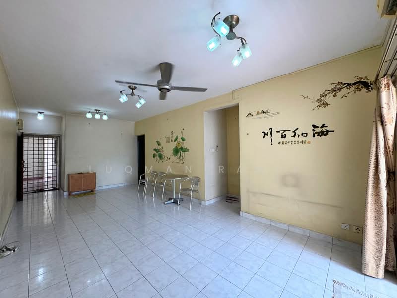 Condominium for Sale at Vista Amani - Luqman Ramli - Living Room - PropertyGuru.com.my